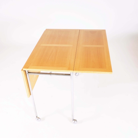 Trolley in beech and chrome, designed by Bruno Mathsson, Sweden